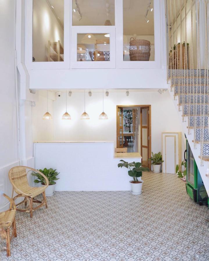 Simple To Sleep Hostel Бангкок Экстерьер фото